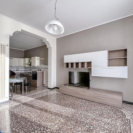 Wonderful House Apartment Савона Екстериор снимка